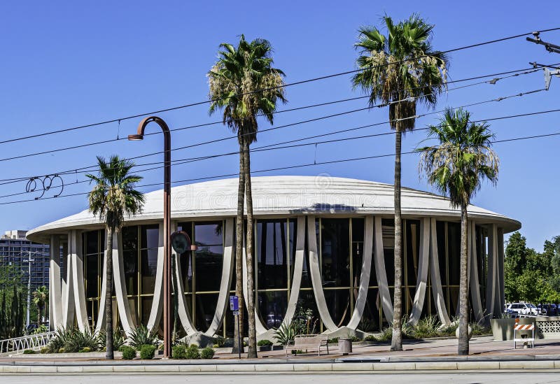 A close-up of the Shepley Bulfinch Building in Phoenix, Arizona