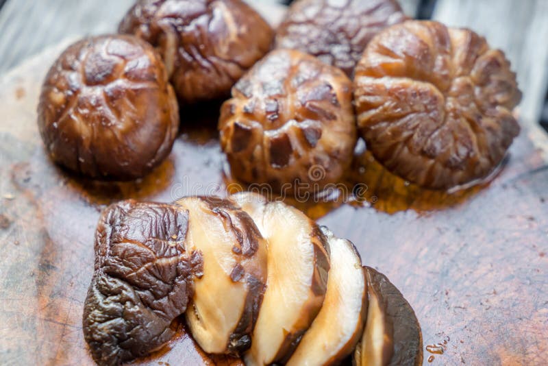 Shiitake mushrooms stock image. Image of asian, shiitake 51397295