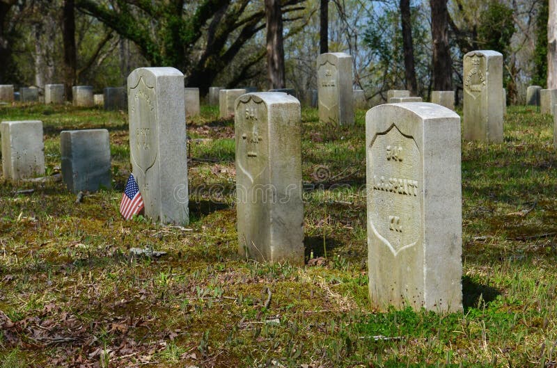 Shiloh National Cemetery photo stock éditorial. Image du honneur 40177458