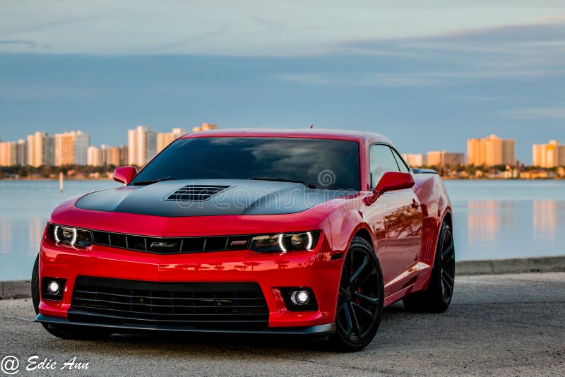 Descubrir 63+ imagen camaro ss rojo