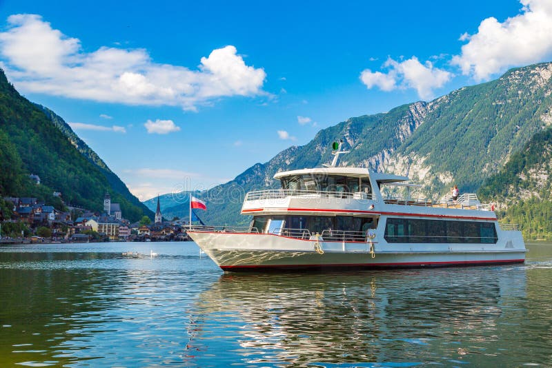 hallstatt lake cruise