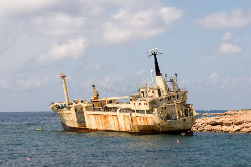 Ship wreck EDRO III in Cyprus under palms