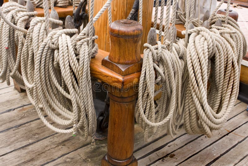 Ships ropes