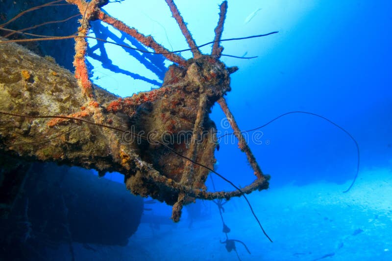 Shipwreck do navio de pesca a linha de Hilma, Bonaire fotos de stock Shipwreck do navio de pesca a linha de Hilma, Bonaire fotos de stock