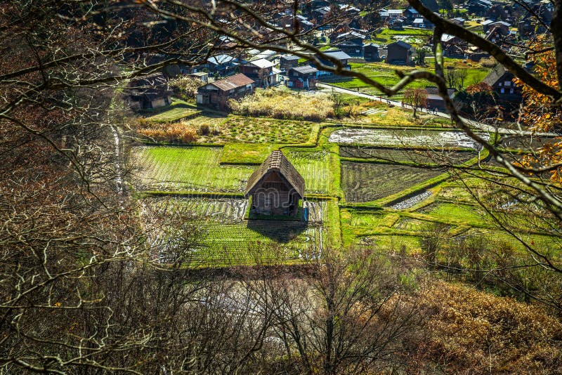 Shirakawa идет стоковая фотография