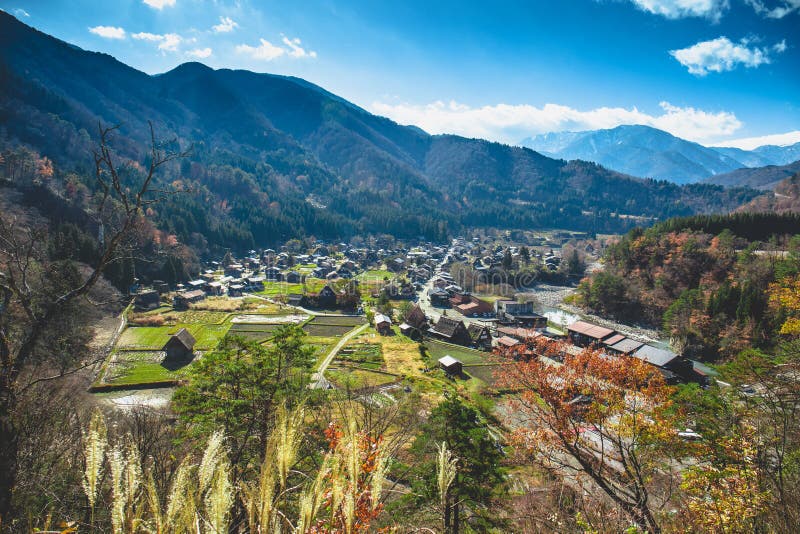 Shirakawa идет стоковые фотографии rf