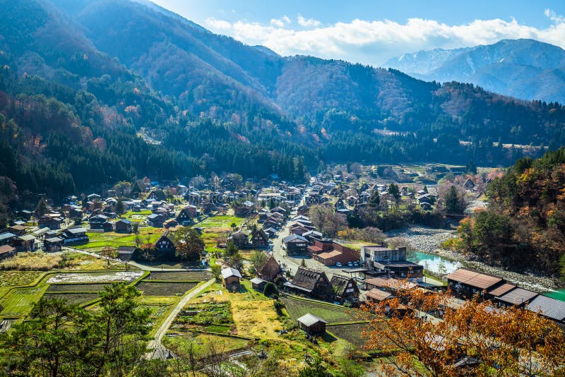 Shirakawa идет стоковые изображения rf