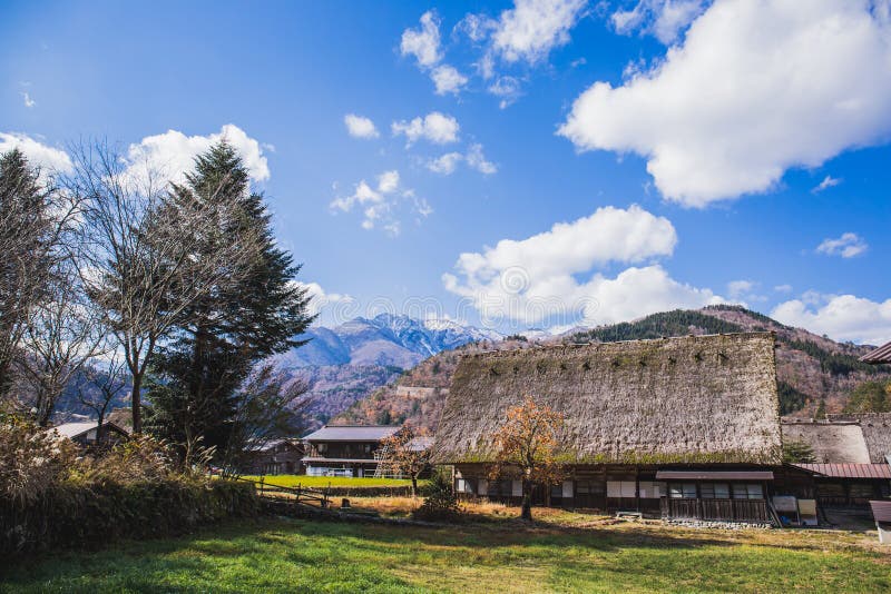 Shirakawa идет стоковая фотография rf