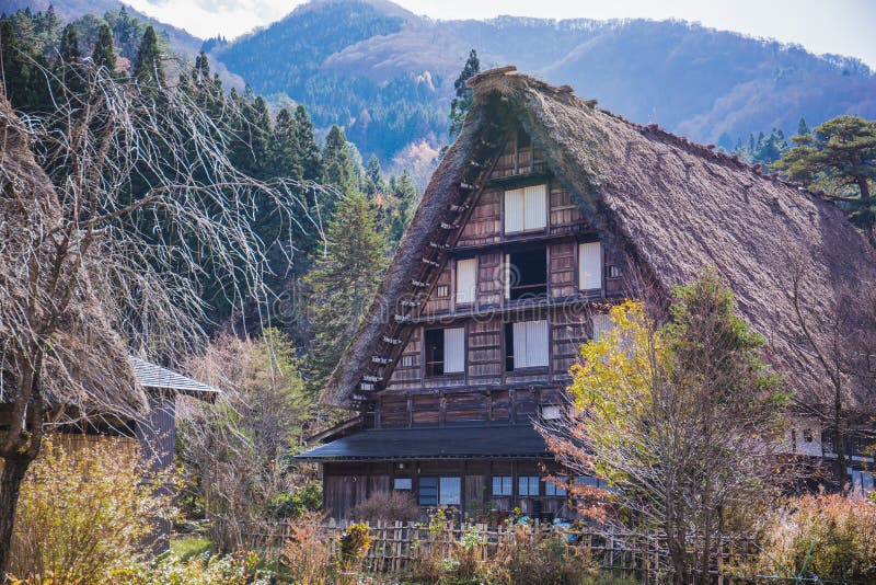 Shirakawa идет стоковые фотографии rf