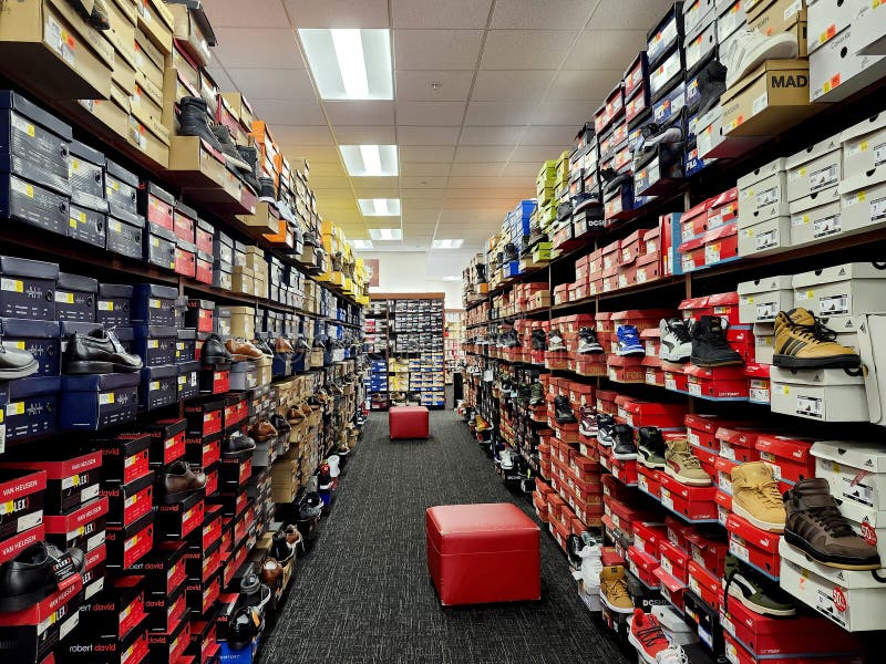 The shoe dept hours deals