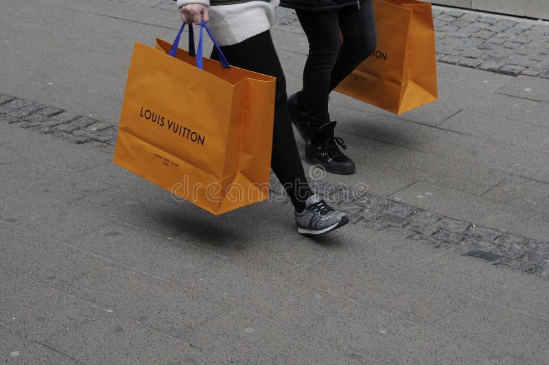 369 Louis Vuitton Shopping Bags Stock Photos - Free & Royalty-Free Stock  Photos from Dreamstime