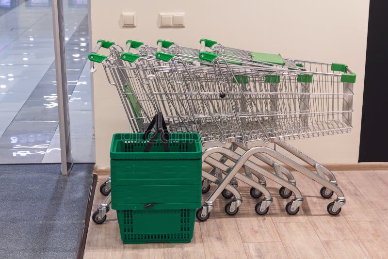 Shopping carts and baskets at the entrance