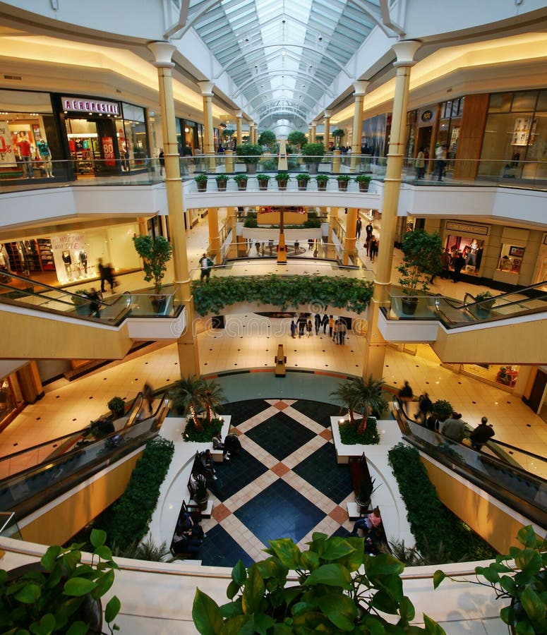 11,638 Shopping Mall Store Entrance Stock Photos - Free & Royalty-Free  Stock Photos from Dreamstime