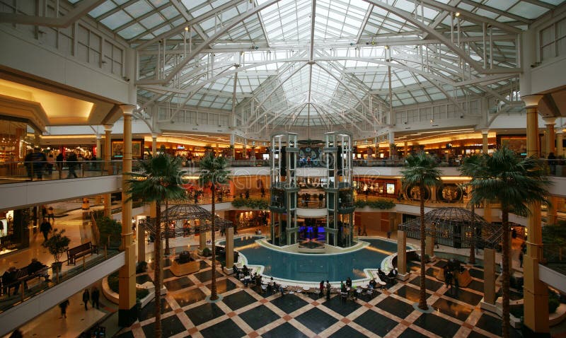 Somerset Collection Mall - Metro Detroit - Troy Michigan