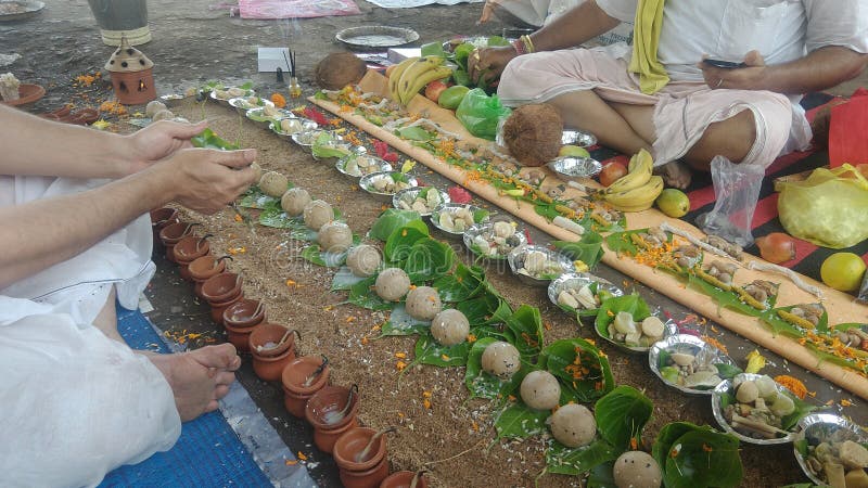 Shradh Pooja or the Pitru Paksha is conducted to pay homage to the departed and beloved Ancestors.