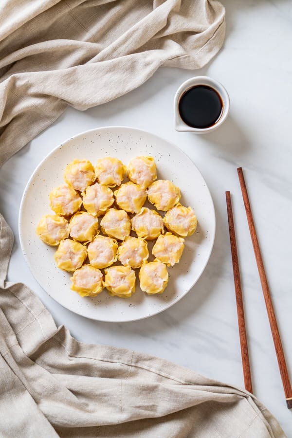 Shrimp Chinese Steamed Dumpling with sauce