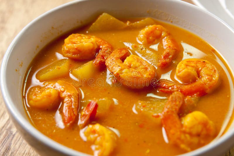 Shrimp curry spicy.