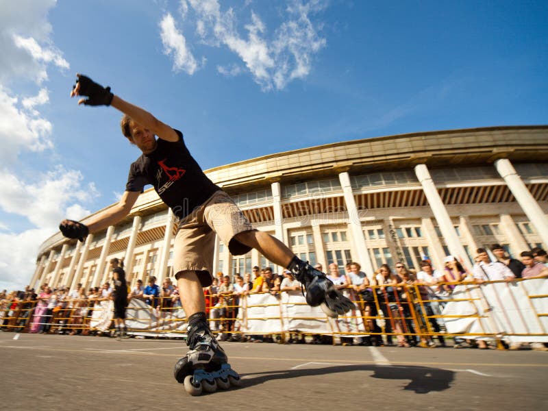 Shuffle (slide) Competition Editorial Photo Image of extreme, effort