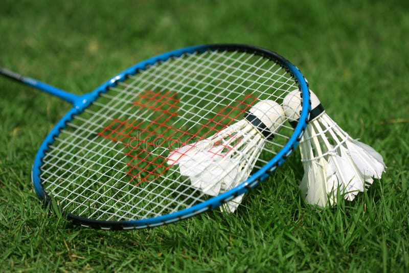 Shuttle en badminton royalty-vrije stock afbeelding Shuttle en badminton royalty-vrije stock afbeelding