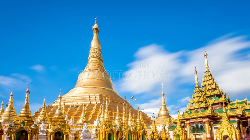 Shwedagon pagoda in Yagon, Myanmar