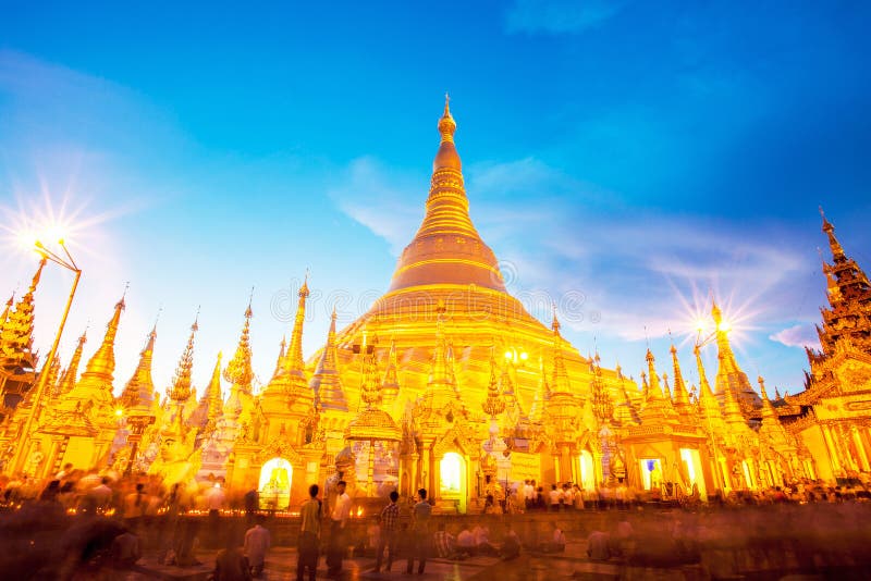 Shwedagon pagoda in Yagon, Myanmar