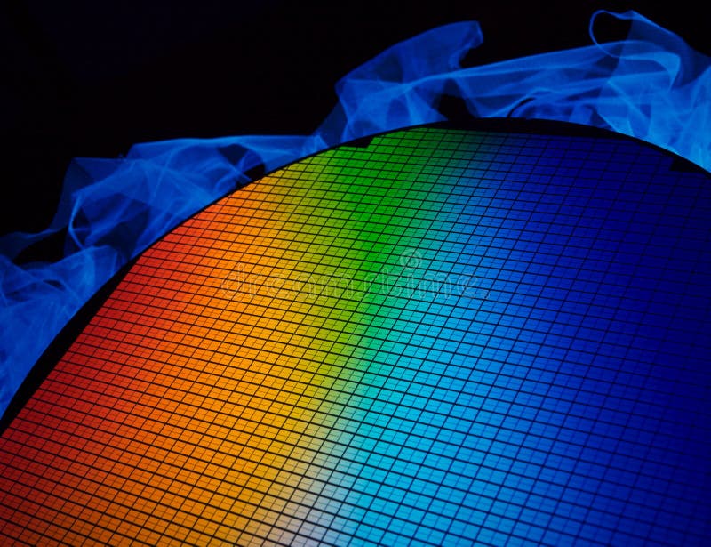 Detail von einem Silizium-chip-wafer reflektieren verschiedenen Farben.