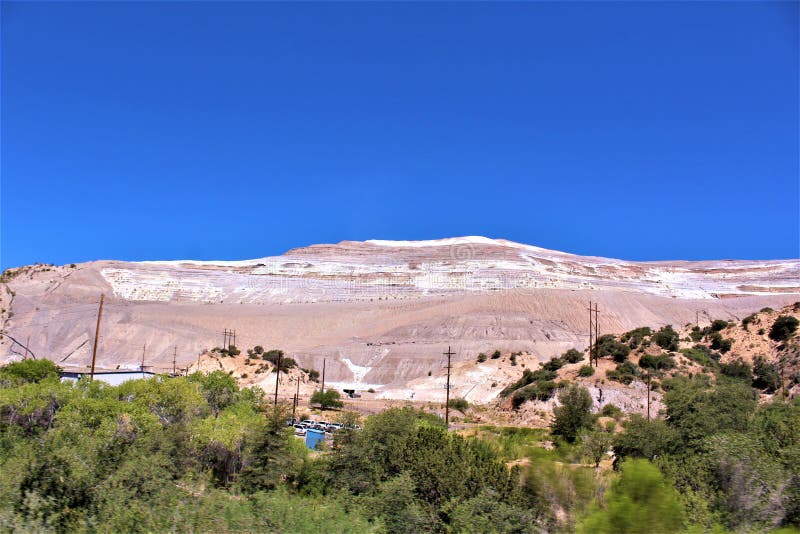 Sialiamijn, het Nationale Bos van Tonto, bol-Miami District, Gila County, Arizona, Verenigde Staten royalty-vrije stock afbeelding Sialiamijn, het Nationale Bos van Tonto, bol-Miami District, Gila County, Arizona, Verenigde Staten royalty-vrije stock afbeelding