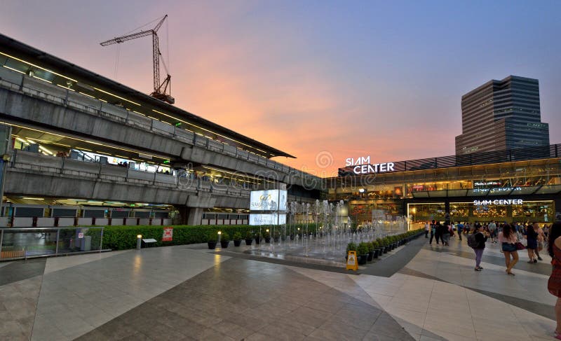 Siam Paragon Shopping Mall, Bangkok Editorial Stock Image - Image of  bright, consumerism: 65607904