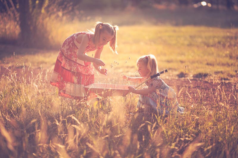 Siblings fotos de stock