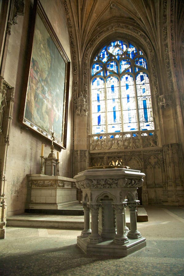 Side altar