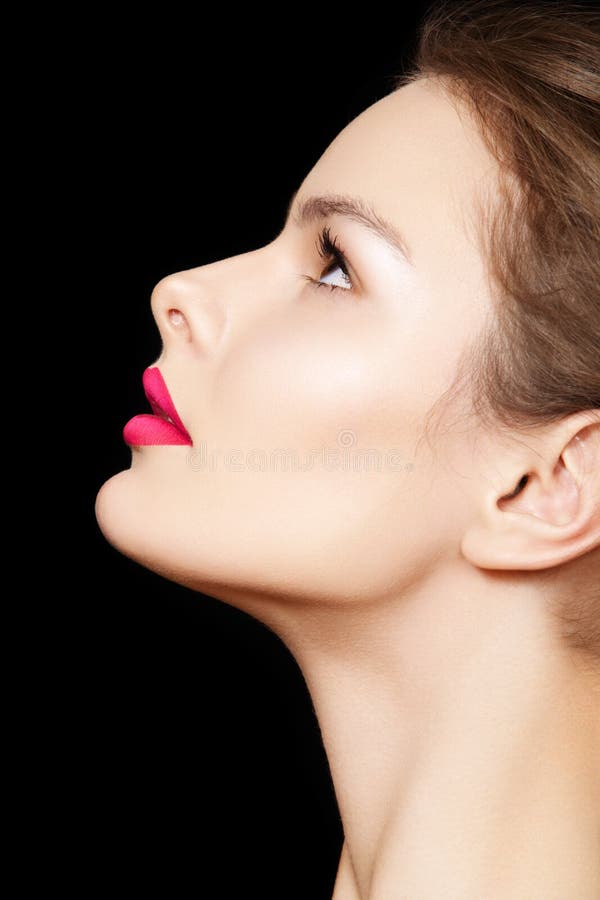 Female Head Muscles Anatomy Side View Stock Photo - Download Image Now -  Mannequin, White Color, Human Head - iStock