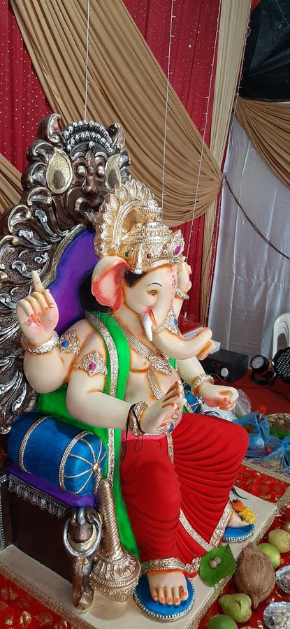 God Ganesha Left Side Viewfrom Indian Stock Photo 692558080 | Shutterstock