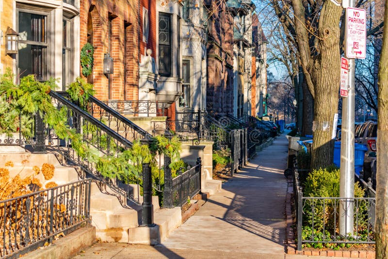 Sidewalk in Lincoln Park Chicago in the Afternoon during Winter royalty free stock image Sidewalk in Lincoln Park Chicago in the Afternoon during Winter royalty free stock image