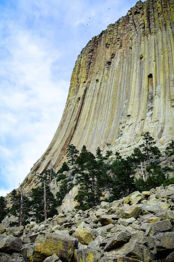 Sidosikt av den nationella monumentet för Devlis torn i Wyoming Denna bild tillhör serien som inkluderar pics med ID: 16095740, 1 arkivbilder Sidosikt av den nationella monumentet för Devlis torn i Wyoming Denna bild tillhör serien som inkluderar pics med ID: 16095740, 1 arkivbilder