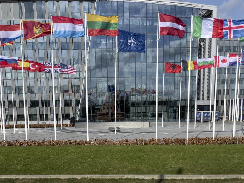 Siedziba główna nato w brukseli belgia zdjęcia stock