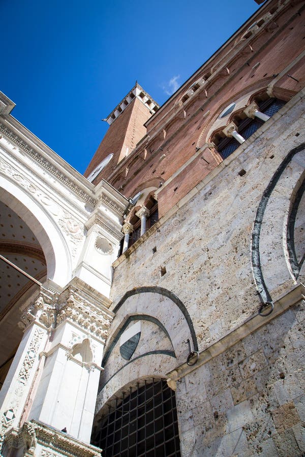 Sienne, Italie Torre del Mangia photo stock Sienne, Italie Torre del Mangia photo stock