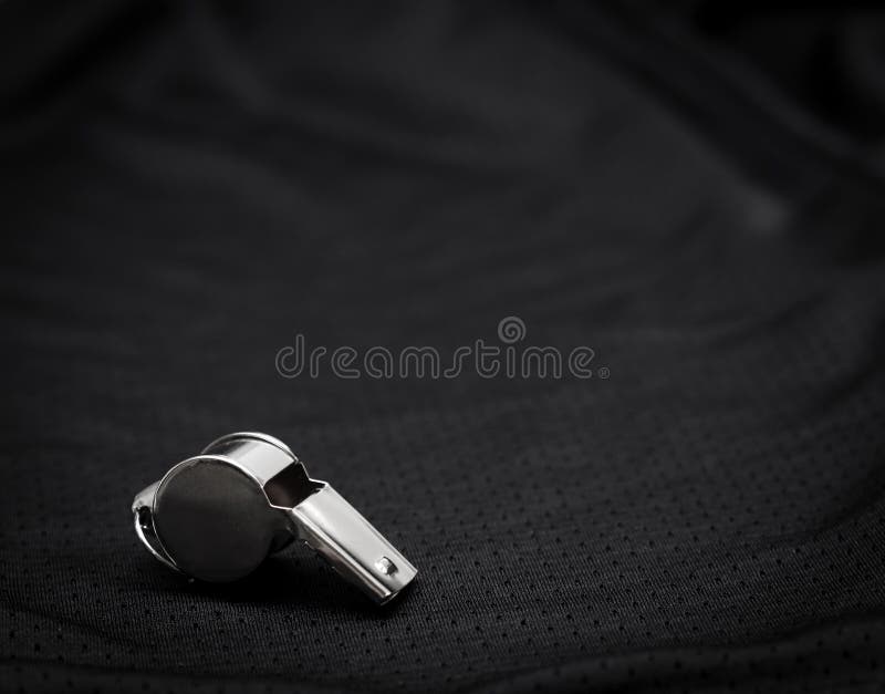Sifflement d'arbitre photos libres de droits Sifflement d'arbitre photos libres de droits