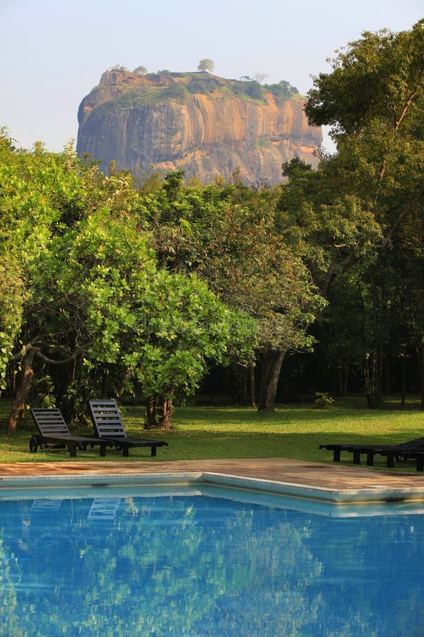 Sigiriya Felsen Sri Lanka stockfoto. Bild von felsen - 146809258