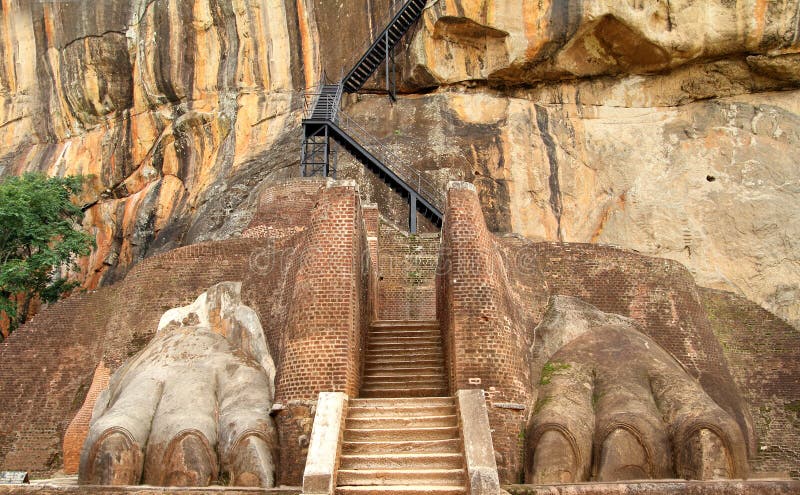 Sigiriya Lion Paws Stock Image Image Of Ceylon Sigiriya 46301441