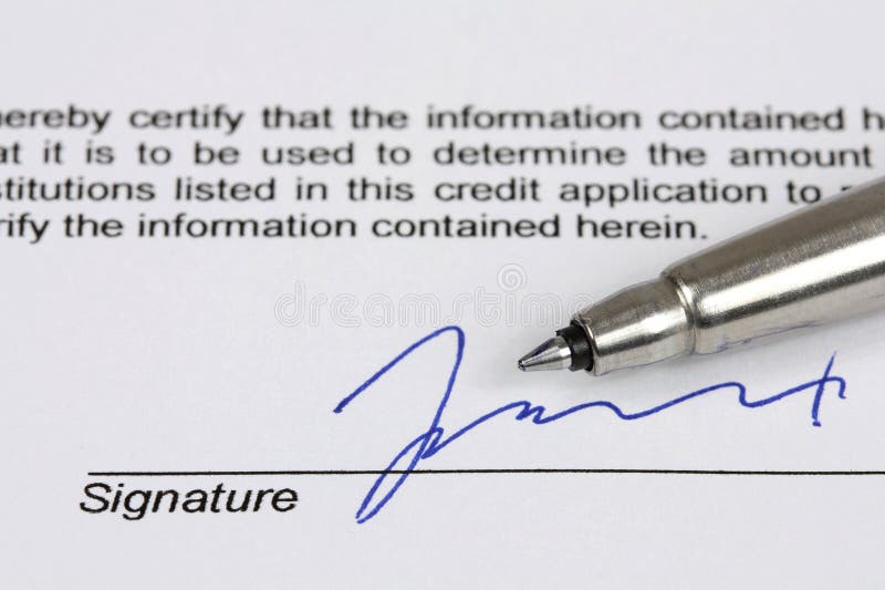 Spotřebitel úvěr aplikace vymyšlený podpis modrý inkoust.