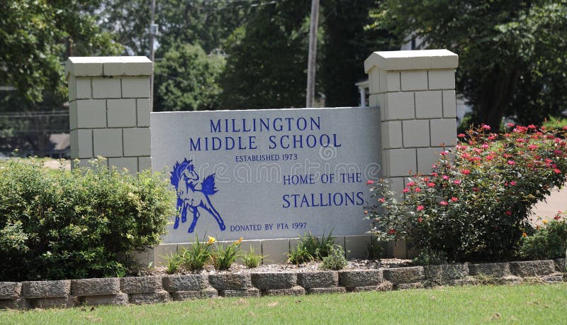 Signe de collège de Millington photographie stock Signe de collège de Millington photographie stock