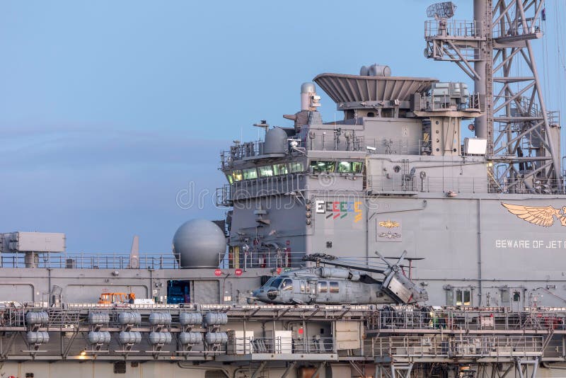 Sikorsky MH-60 SH-60 Seahawk Helicopter from the United States Navy on the Untied States Navy Wasp ship the USS Bonhomme Richard stock photos Sikorsky MH-60 SH-60 Seahawk Helicopter from the United States Navy on the Untied States Navy Wasp ship the USS Bonhomme Richard stock photos