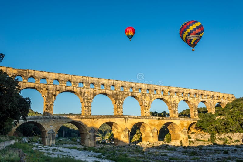 Sikt av Pont Du Gard royaltyfria foton Sikt av Pont Du Gard royaltyfria foton