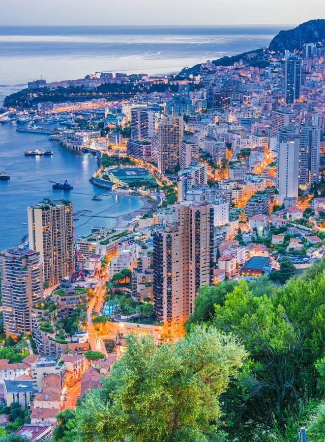 Sikt av staden av Monaco Franska riviera royaltyfri bild Sikt av staden av Monaco Franska riviera royaltyfri bild