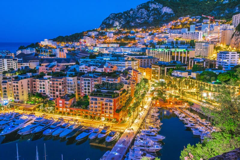 Sikt av staden av Monaco Franska riviera royaltyfri fotografi Sikt av staden av Monaco Franska riviera royaltyfri fotografi