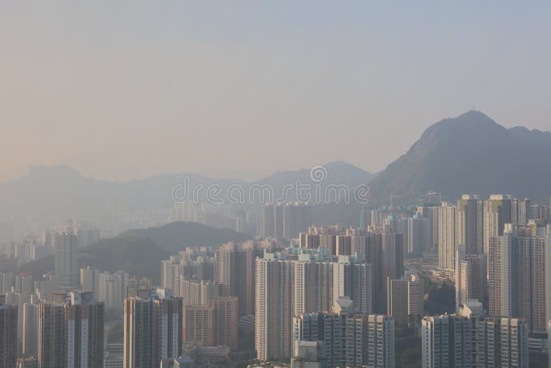 sikt av östliga kowloon på den svarta kullen royaltyfri foto sikt av östliga kowloon på den svarta kullen royaltyfri foto
