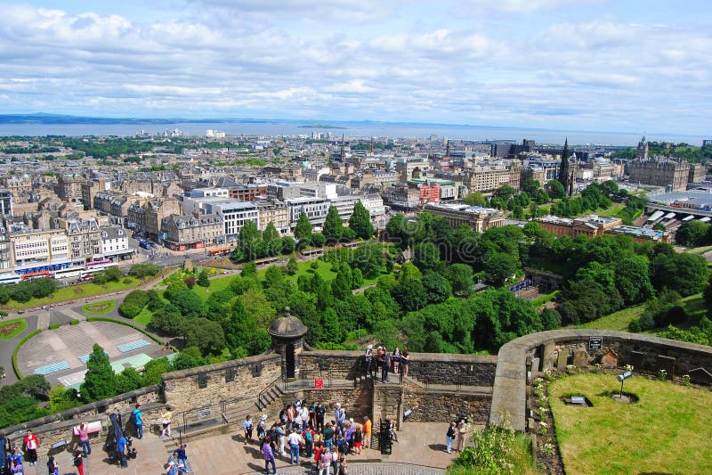 Sikt från Edinburgslotten arkivfoto Sikt från Edinburgslotten arkivfoto