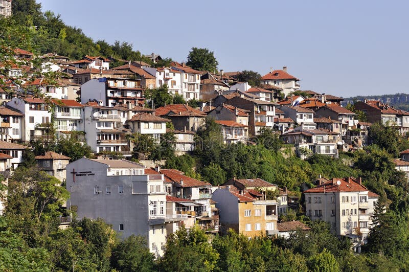 Sikt från Veliko Tarnovo, medeltida stad i Bulgarien fotografering för bildbyråer Sikt från Veliko Tarnovo, medeltida stad i Bulgarien fotografering för bildbyråer