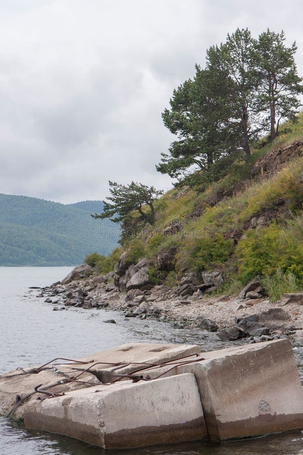 Sikten från kusten av Lake Baikal royaltyfri bild Sikten från kusten av Lake Baikal royaltyfri bild