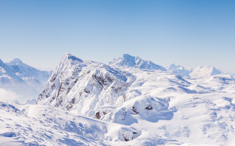 Sikten från toppmötet av det Untersberg berget arkivbilder Sikten från toppmötet av det Untersberg berget arkivbilder